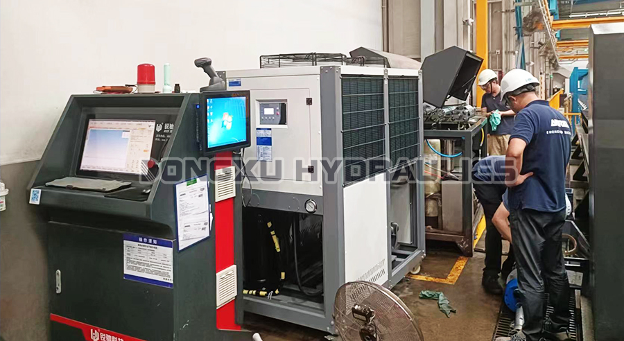 1720665251520422.jpg 水刀切割機(jī).jpg